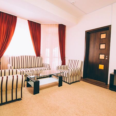 Grace Villa Codru Bagian luar foto