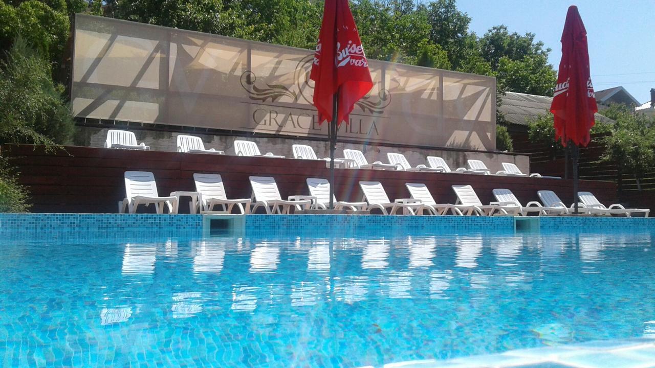 Grace Villa Codru Bagian luar foto