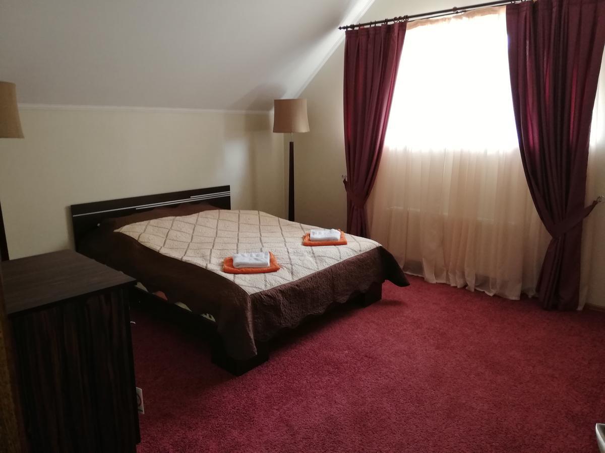Grace Villa Codru Bagian luar foto